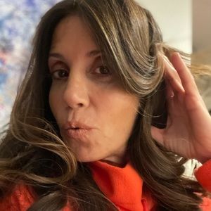 Meet your Posher, Adriana